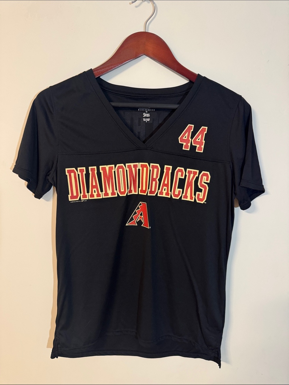 Arizona Diamondbacks Women’s Black V-Neck Team Tee (Goldschmidt) M